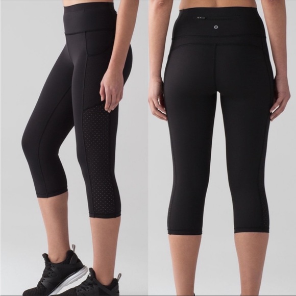 lululemon athletica Pants - Lululemon black crop leggings size 8